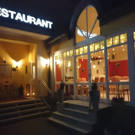 Hotel Goldbaechel Wachenheim an der Weinstraße Εξωτερικό φωτογραφία