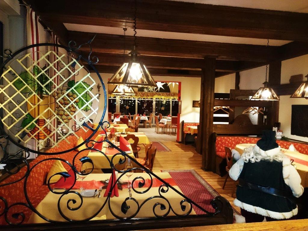 Hotel Goldbaechel Wachenheim an der Weinstraße Εξωτερικό φωτογραφία